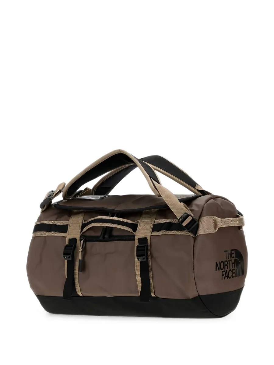 Base Camp holdall 3