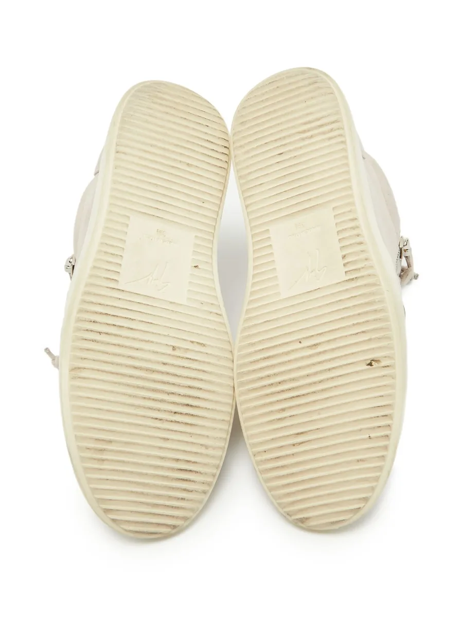 suede sneakers 7