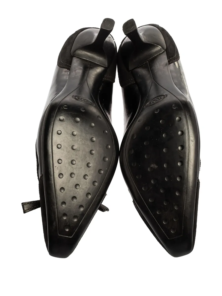 pre-owned 65mm leather pumps 10
