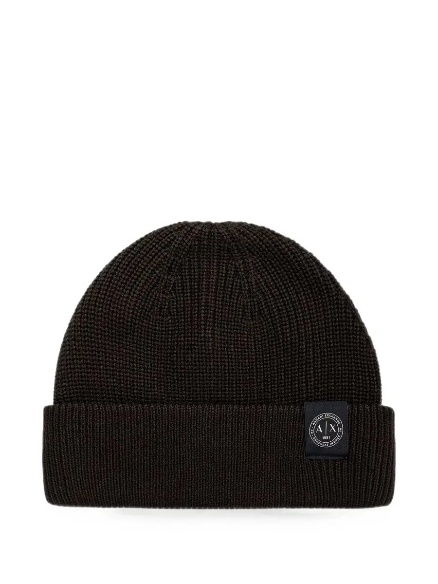 logo-patch ribbed-knit beanie hat 1