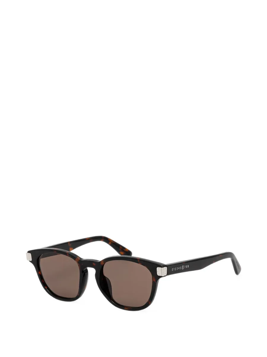tortoiseshell-effect sunglasses 2