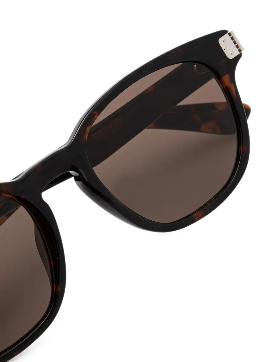 tortoiseshell-effect sunglasses 3