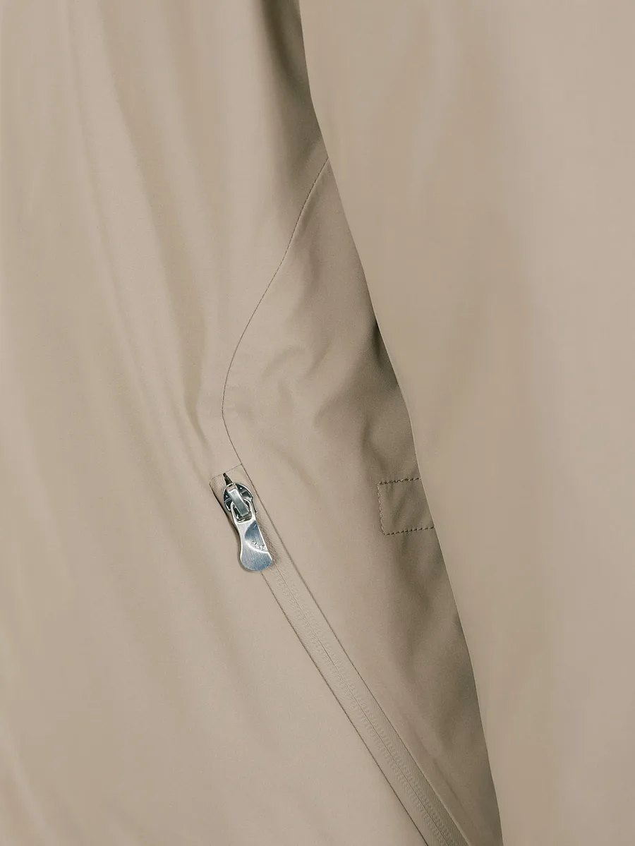 hooded zip-up jacket 3