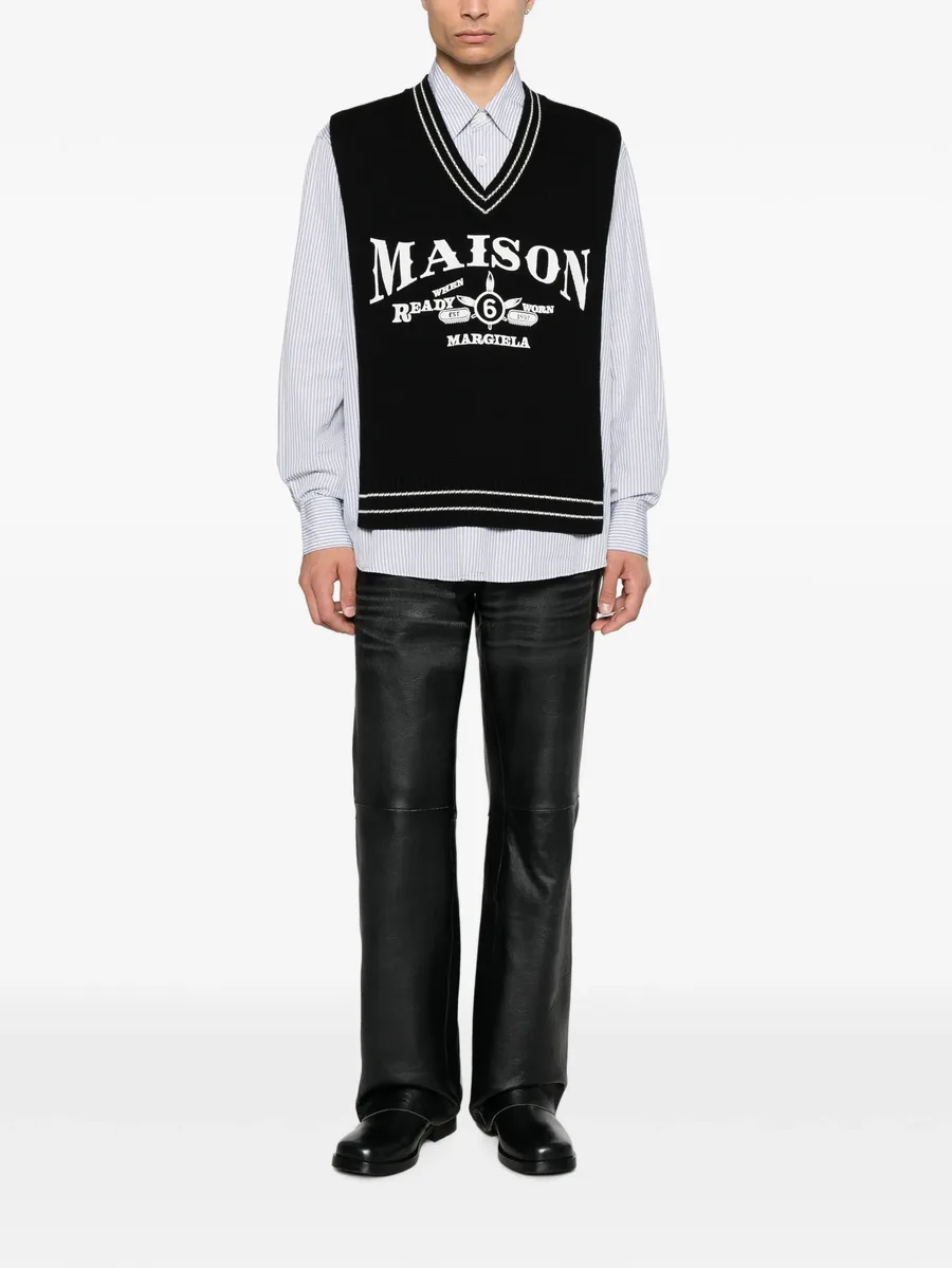 logo-embroidered V-neck gilet 1