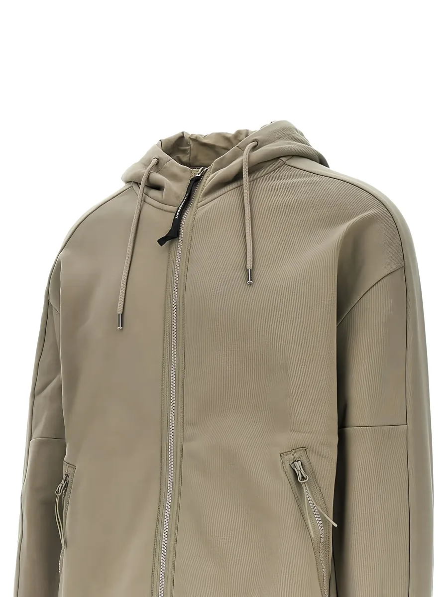 zip-up hoodie 2