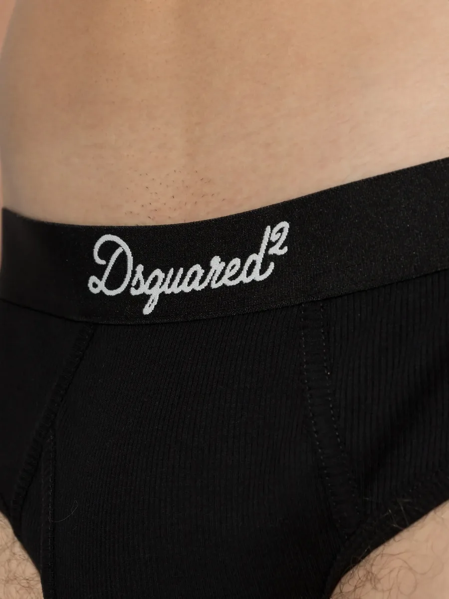 logo signature brief 4