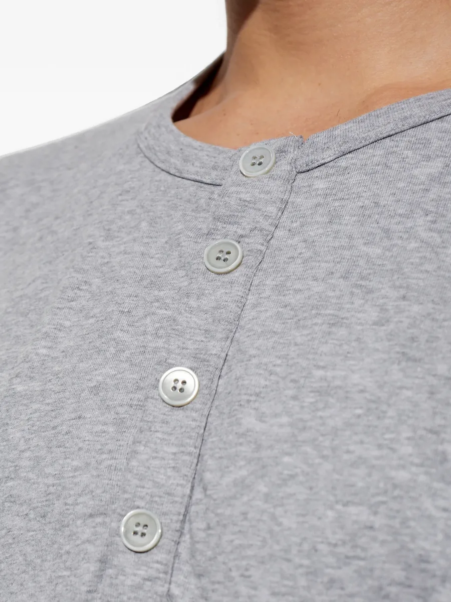 long-sleeve T-shirt 4