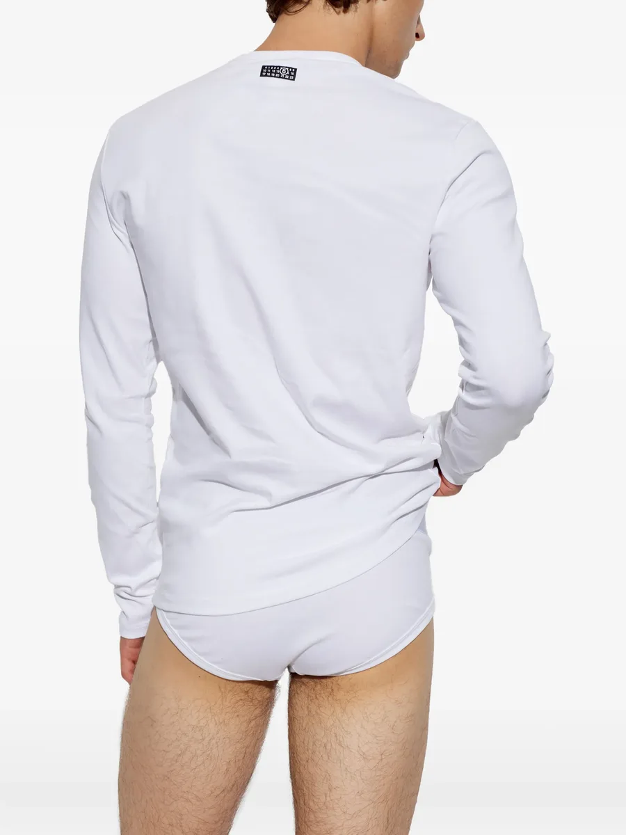 long-sleeve T-shirt 3