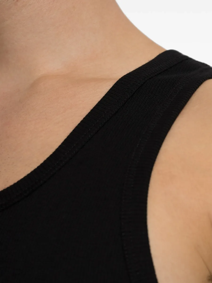basic tank top 4
