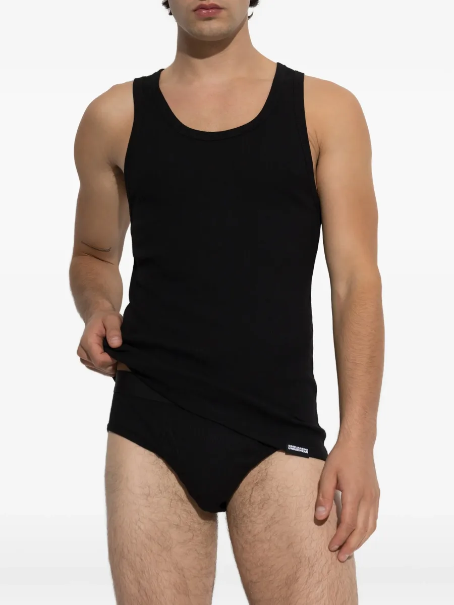 basic tank top 2