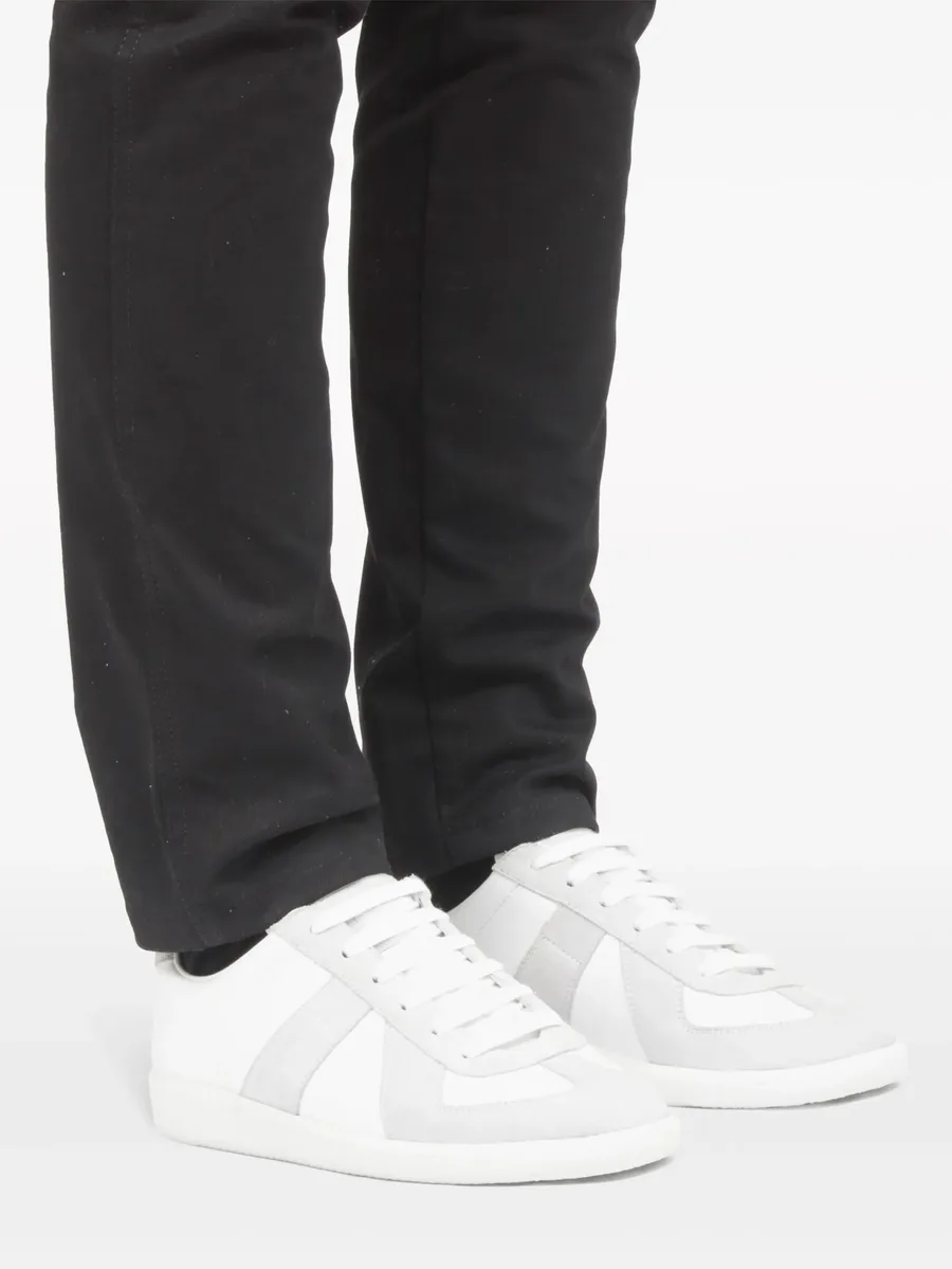 Replica low-top leather sneakers 11