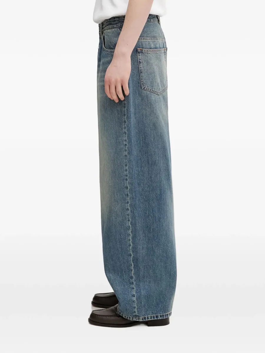 wide-leg jeans 3