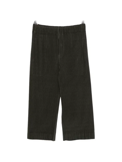 pleated cropped trousers