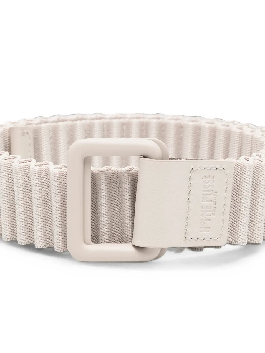 pleated square-buckle belt 3