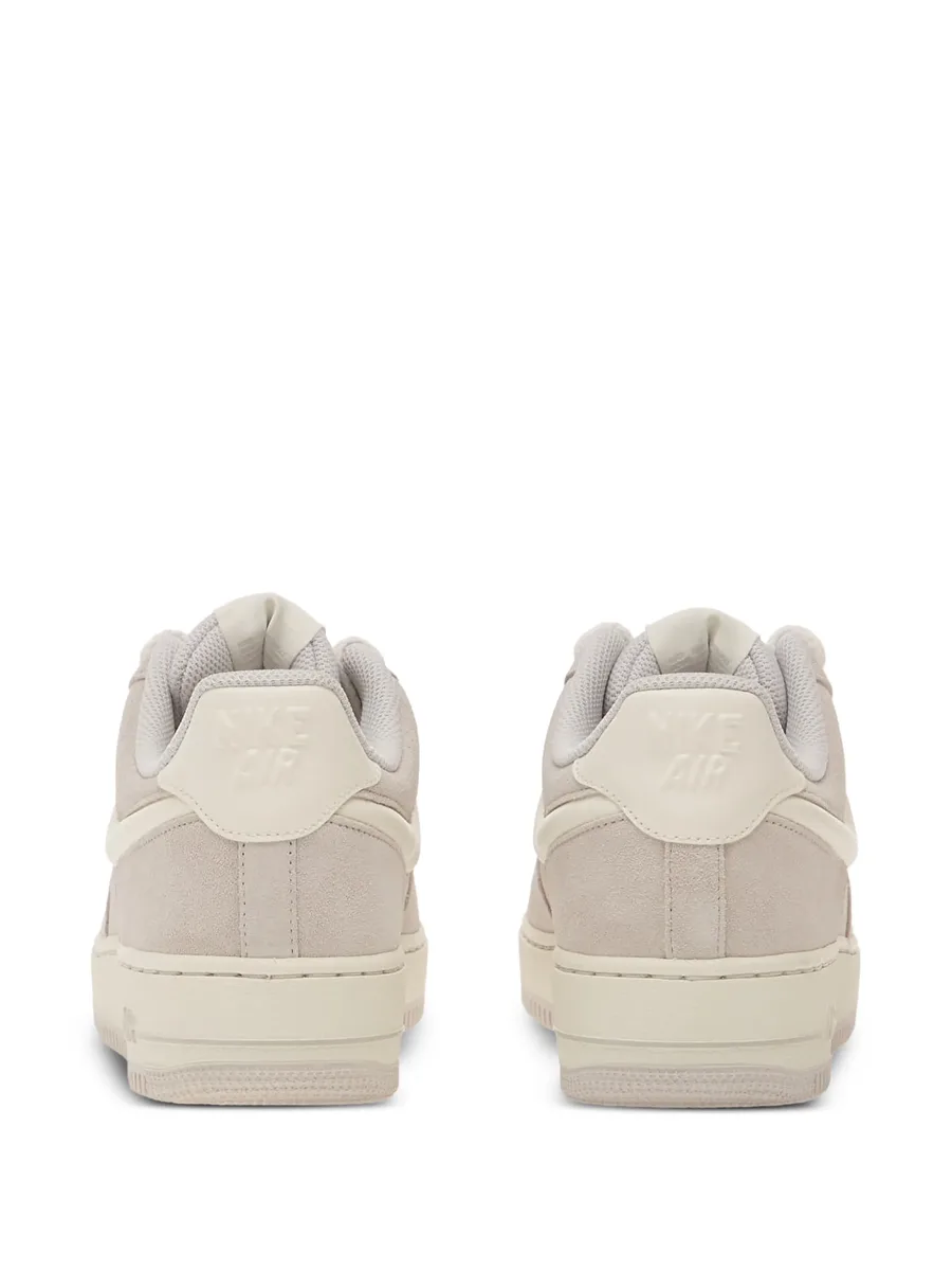 кроссовки Air Force 1 '07 LV8 3