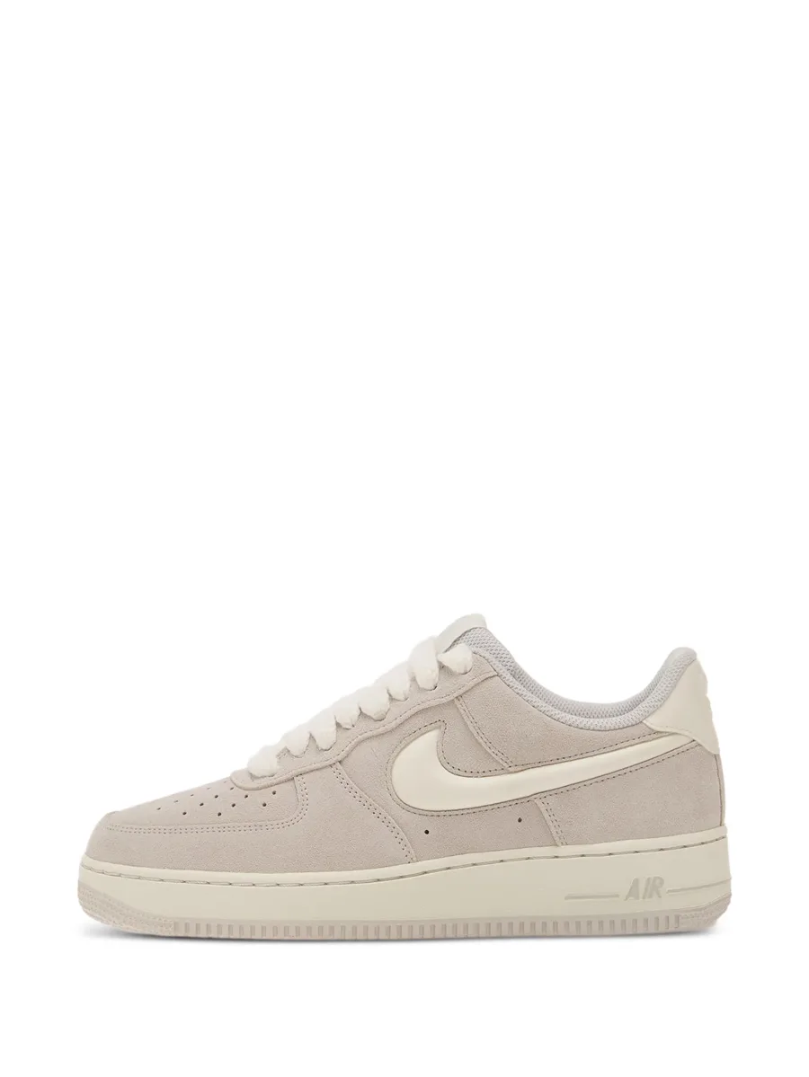 кроссовки Air Force 1 '07 LV8 6