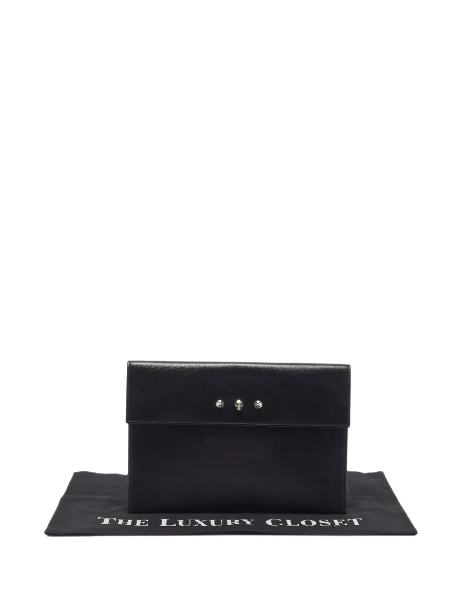 skull-motif leather clutch bag 5