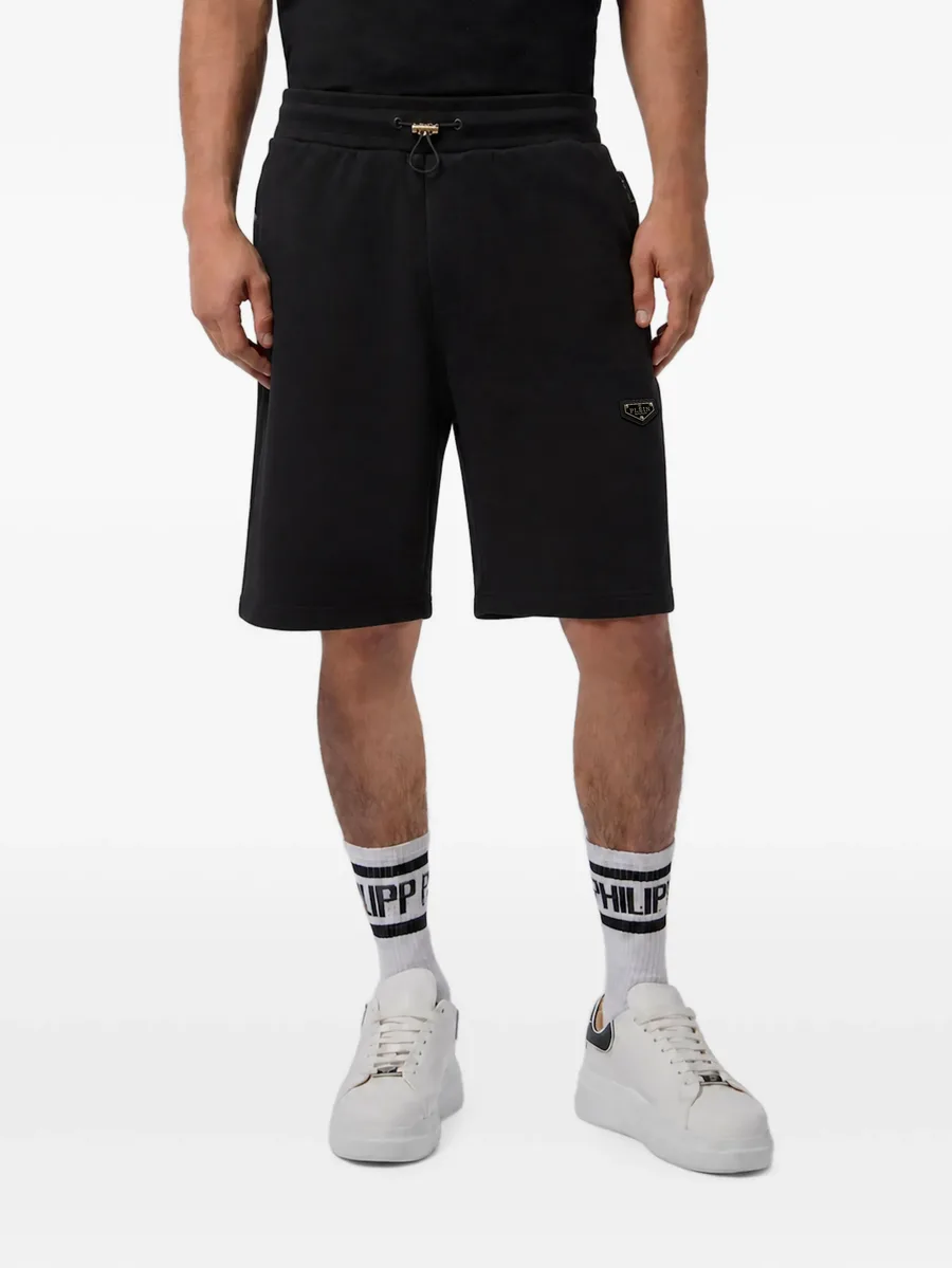 jogging shorts placket 3