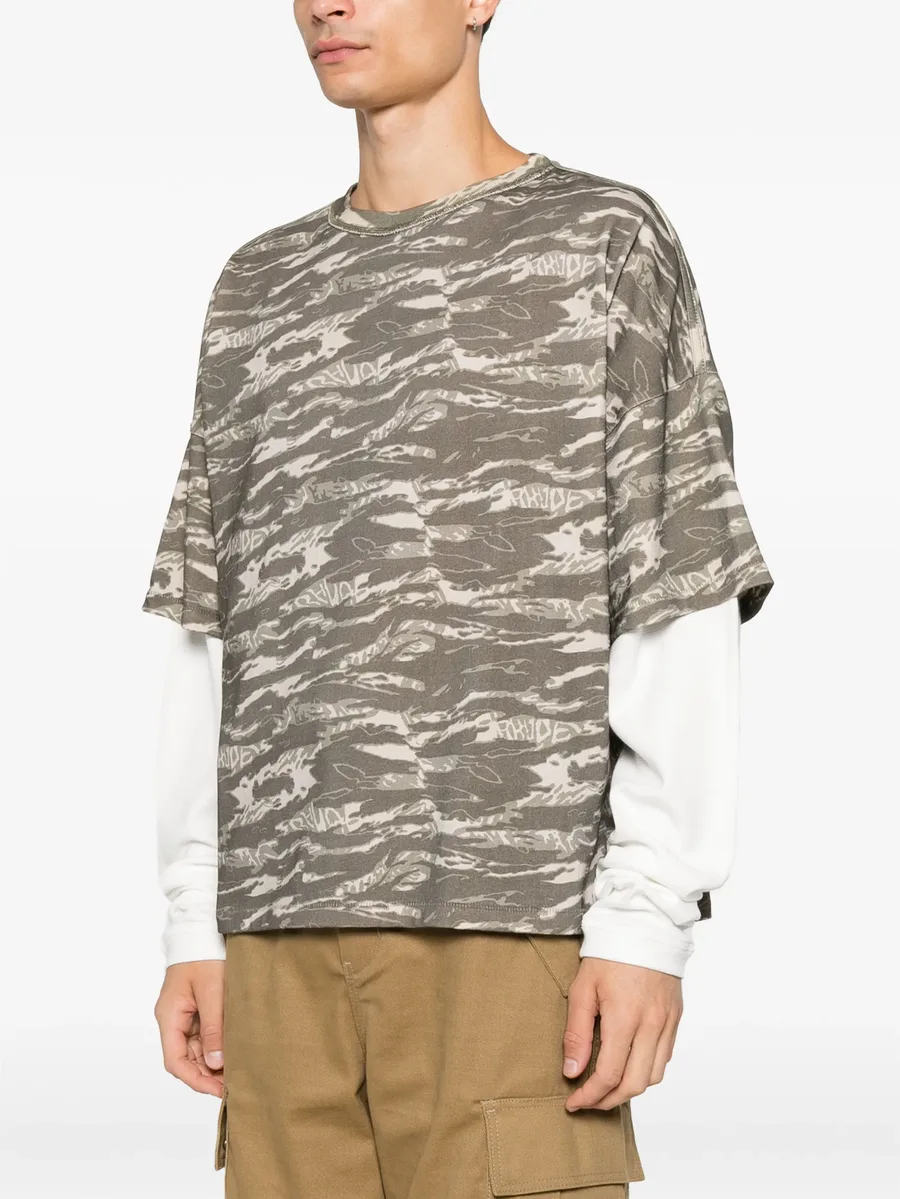 camouflage-print layered-sleeve T-shirt 3