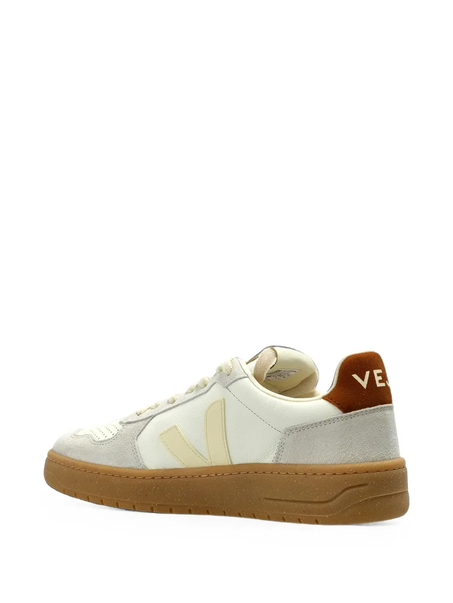 V-82 sneakers 4
