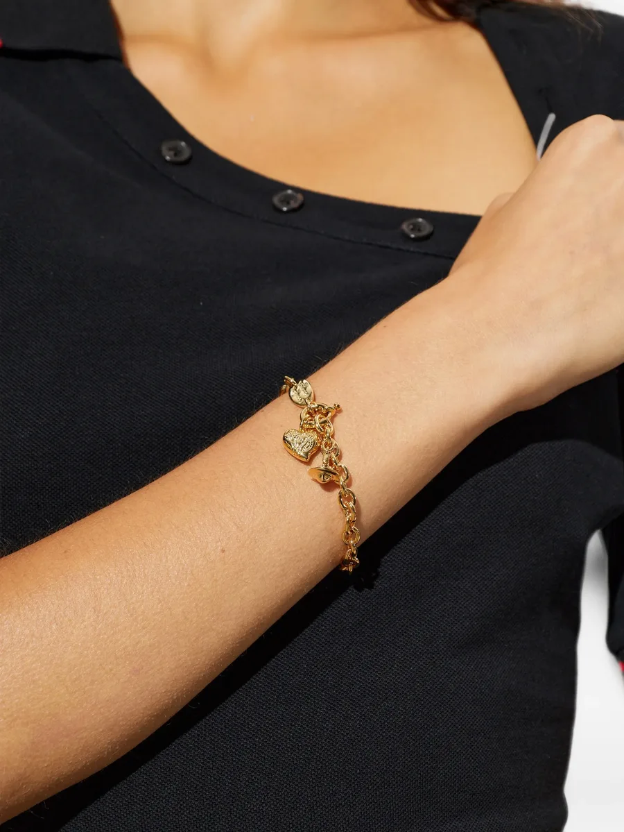 Della bracelet 2