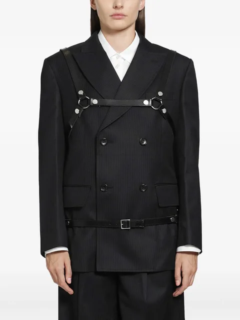 buckle-fastening leather harness