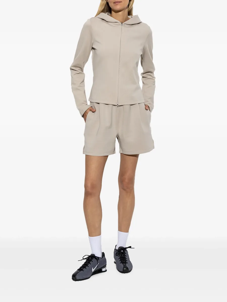 zip-up hoodie 2