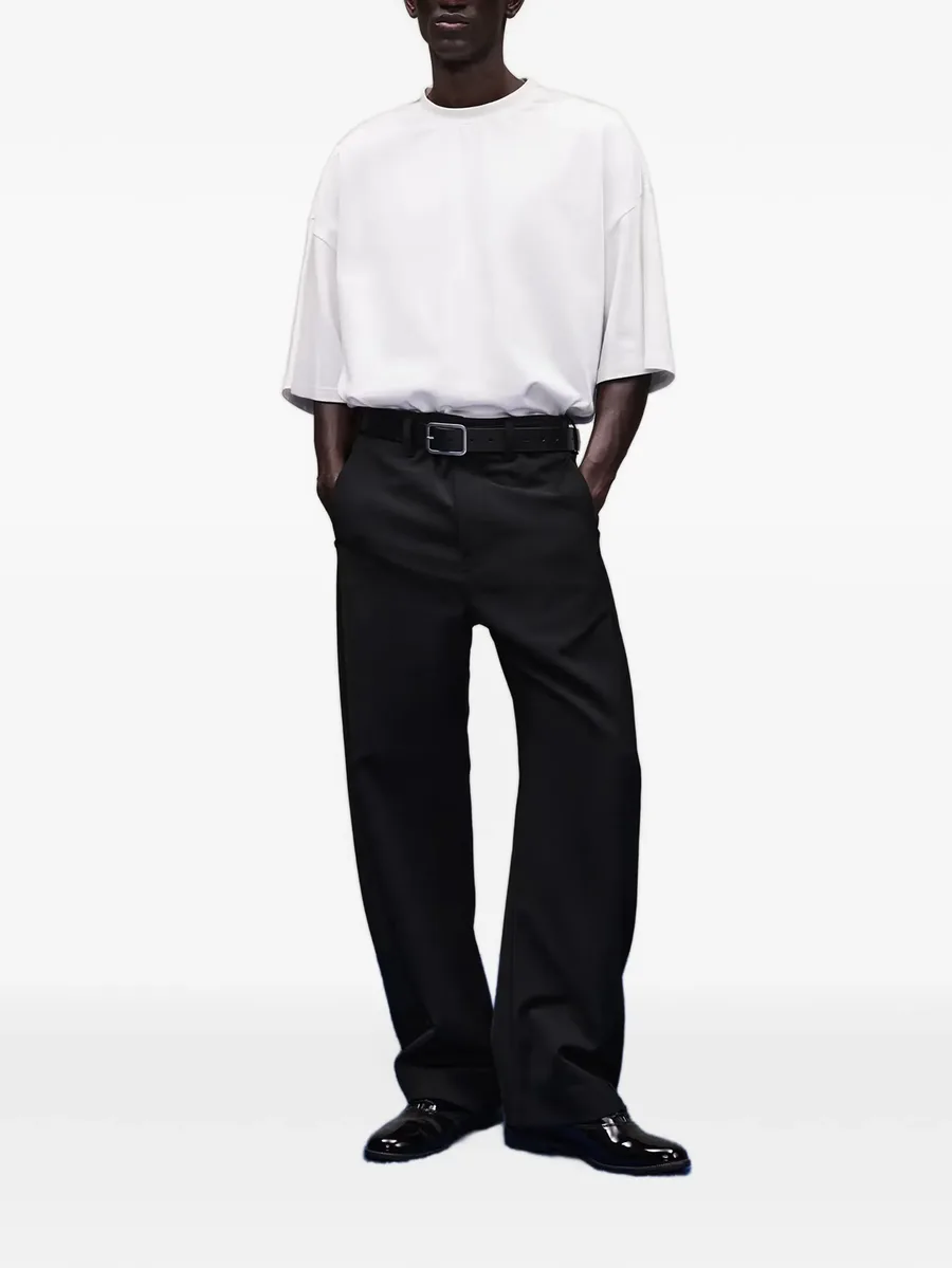 drop-shoulder oversized T-shirt 2