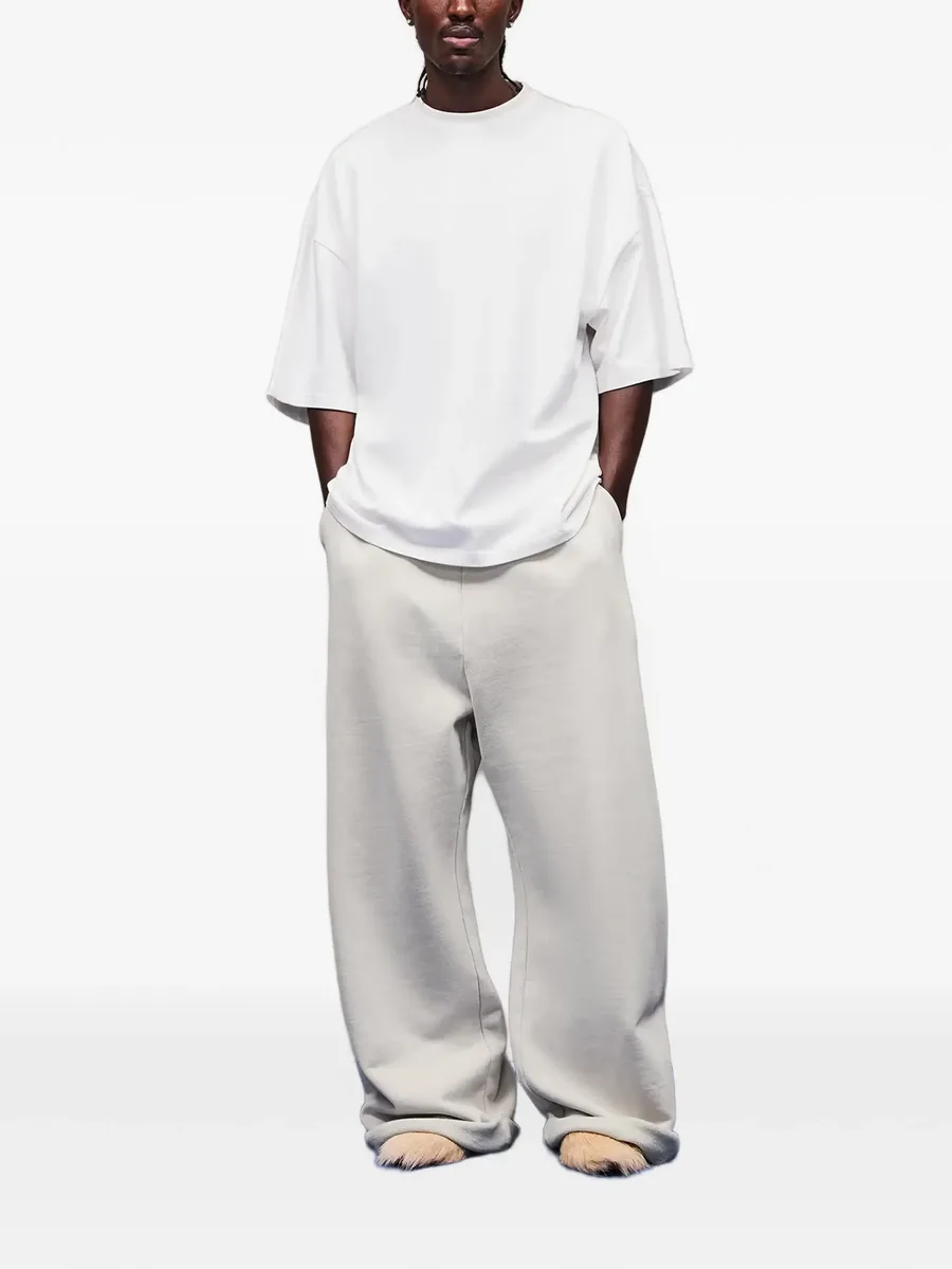 drop-shoulder oversized T-shirt 4