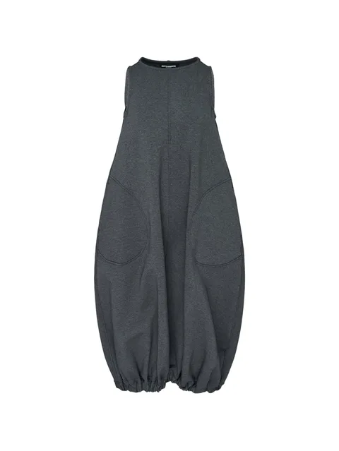 sleeveless midi dress
