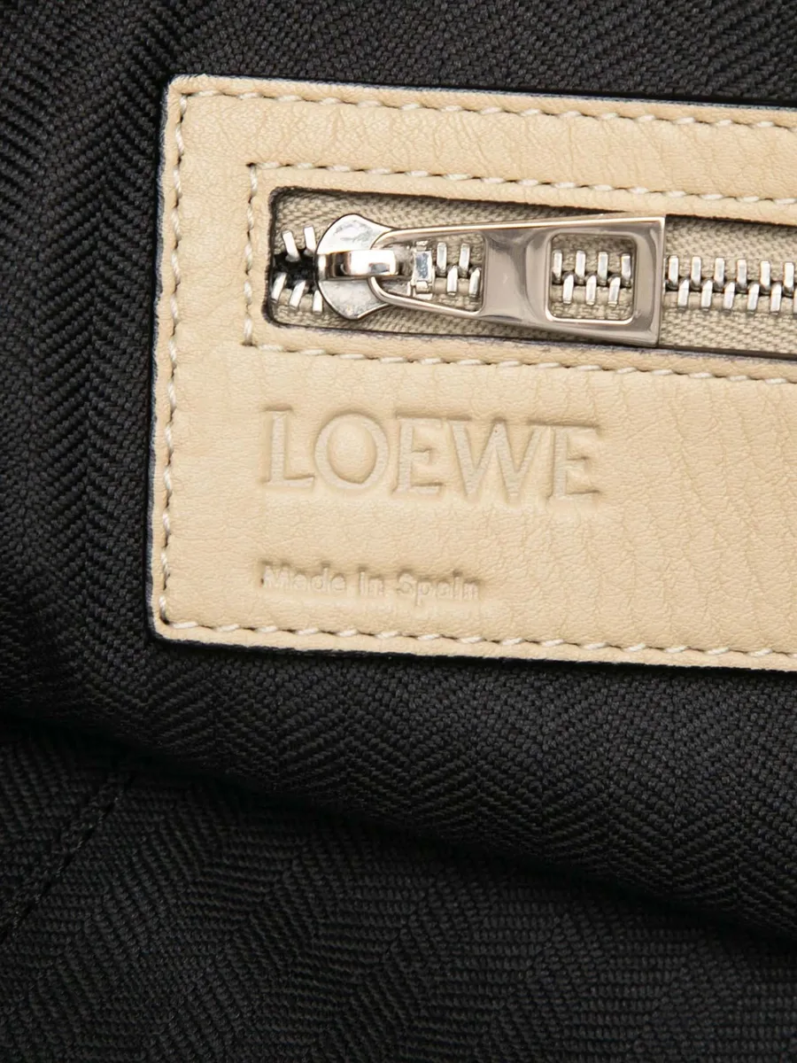 портфель Goya Briefcase с тиснением (2016 год) 6