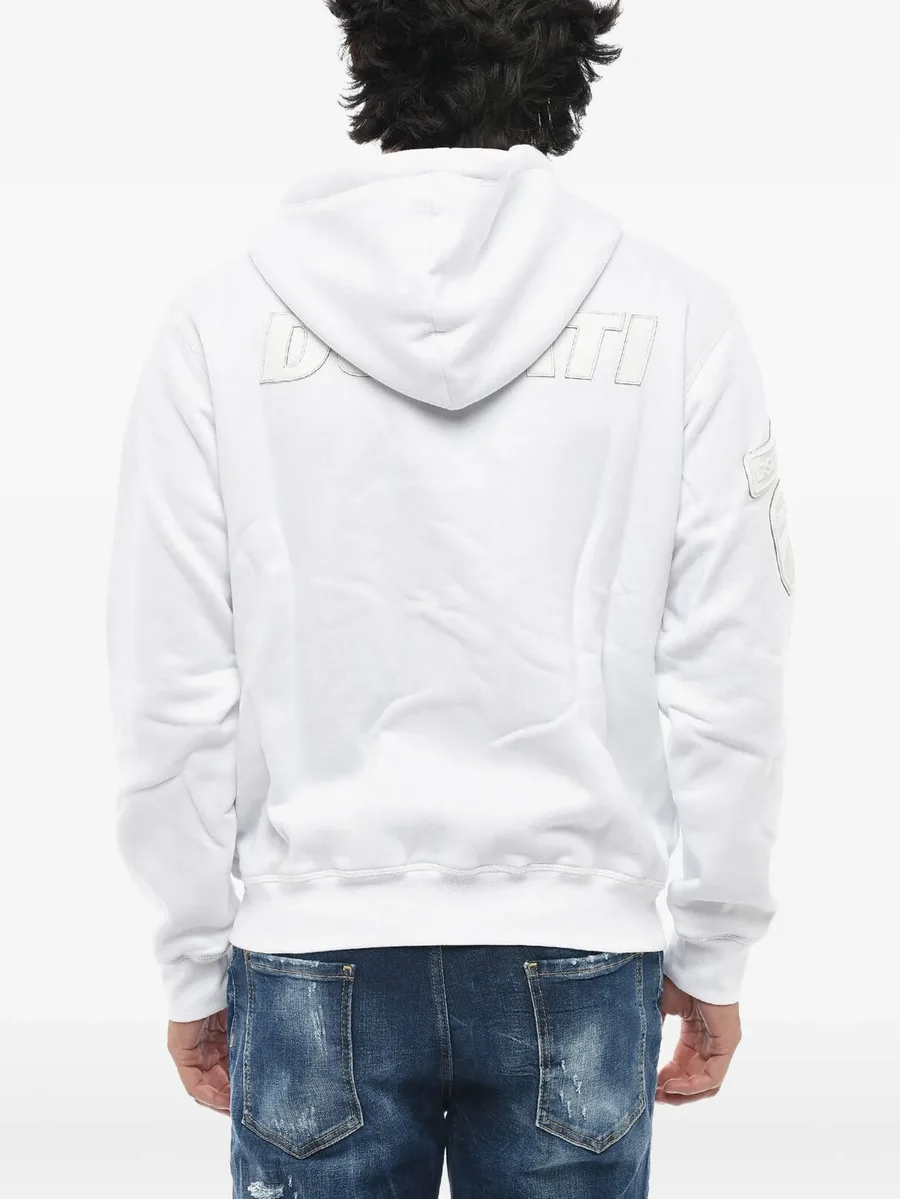 zip-up hoodie 3