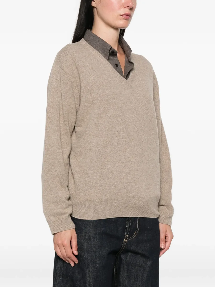 V-neck sweater 3