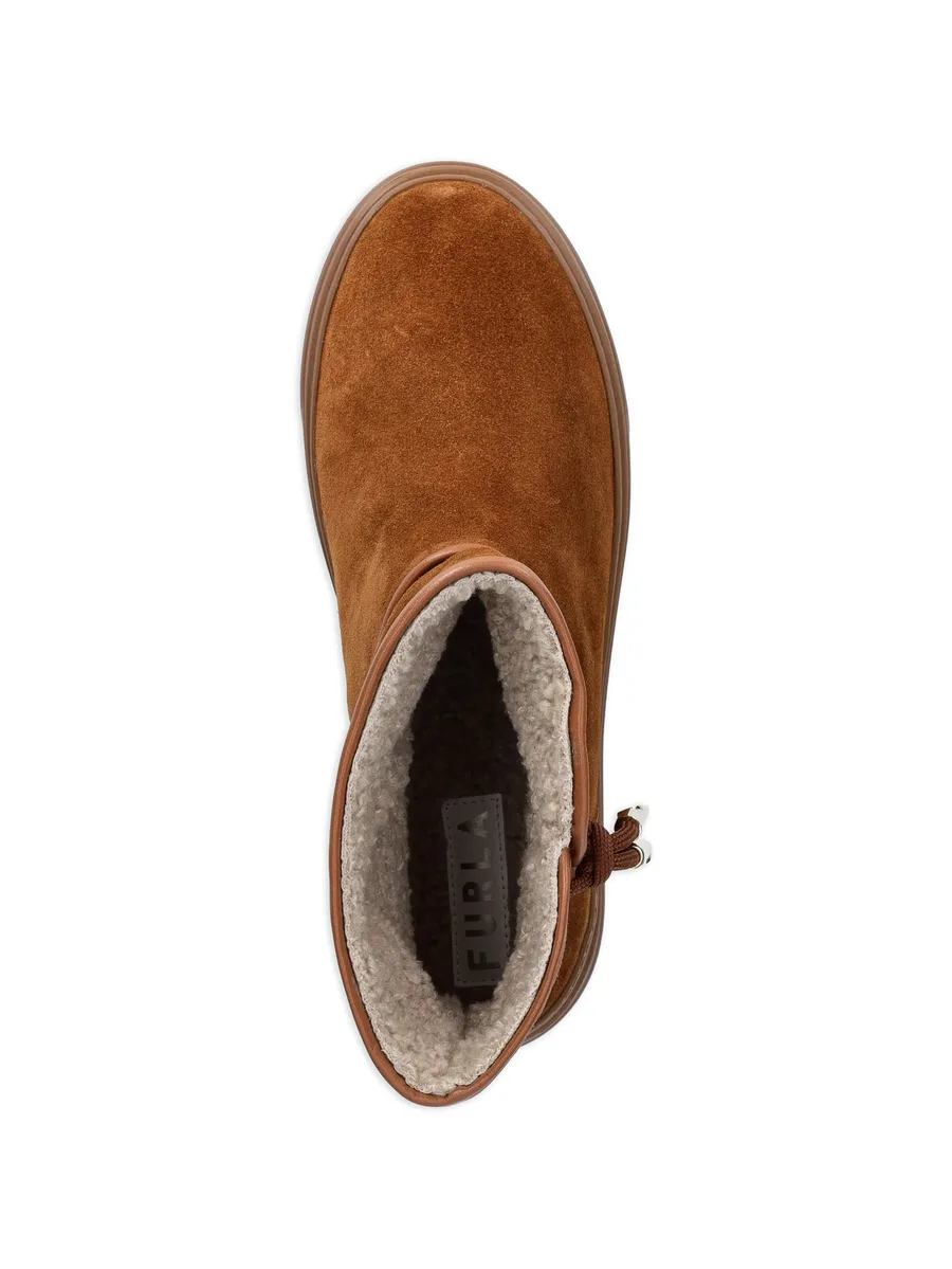 platform trim boots 6