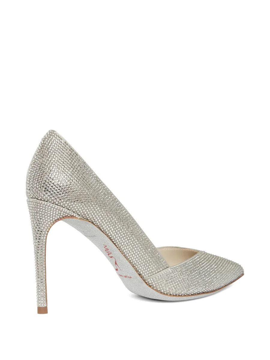 pointed-toe pumps 7