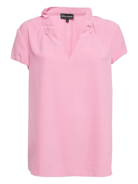short-sleeve v-neck t-shirt