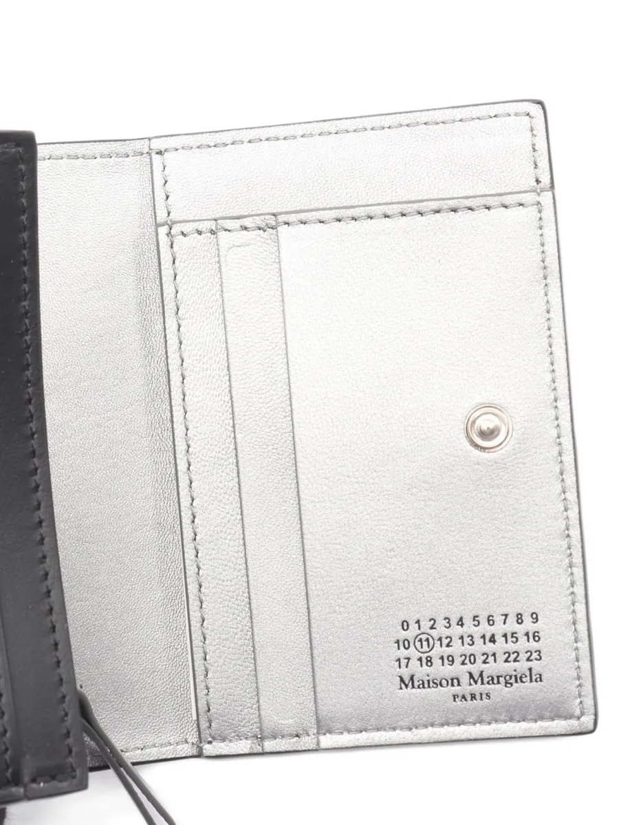 20s bi-fold wallet 8