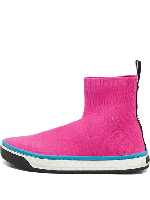 dart slip-on sneakers