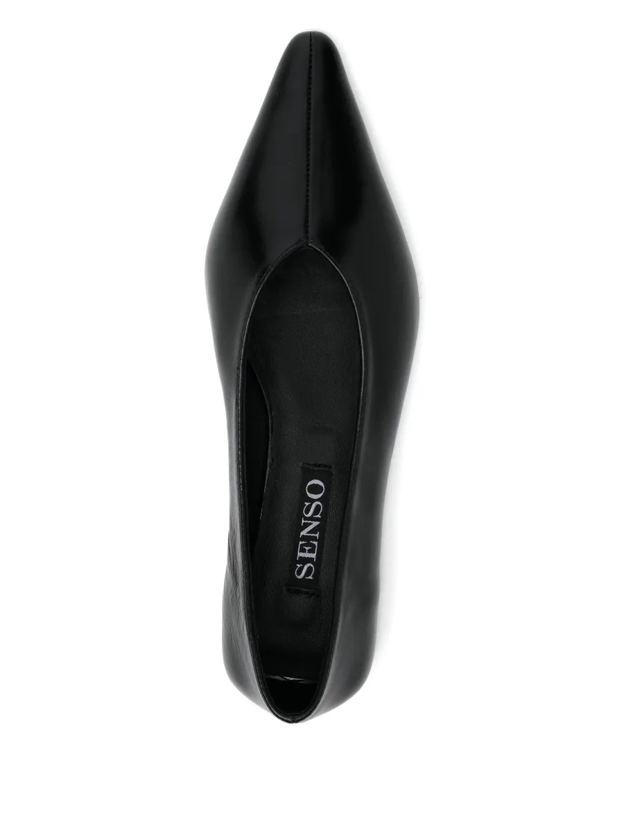 Kallum I flatted pumps 8