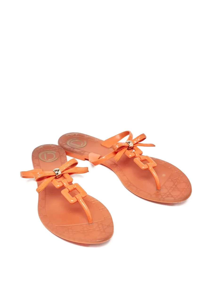 chain-detail flat sandals 8