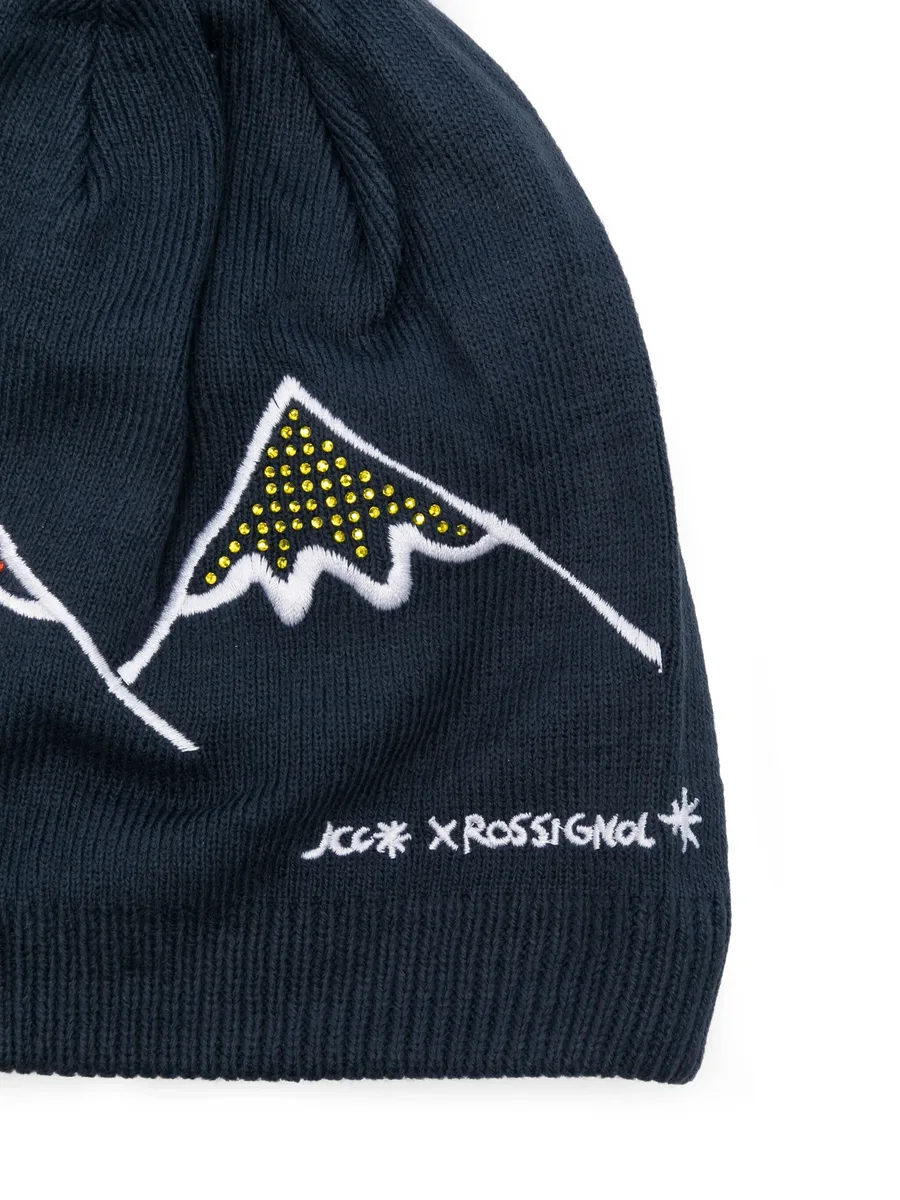 шапка бини с кристаллами из коллаборации с JCC 4