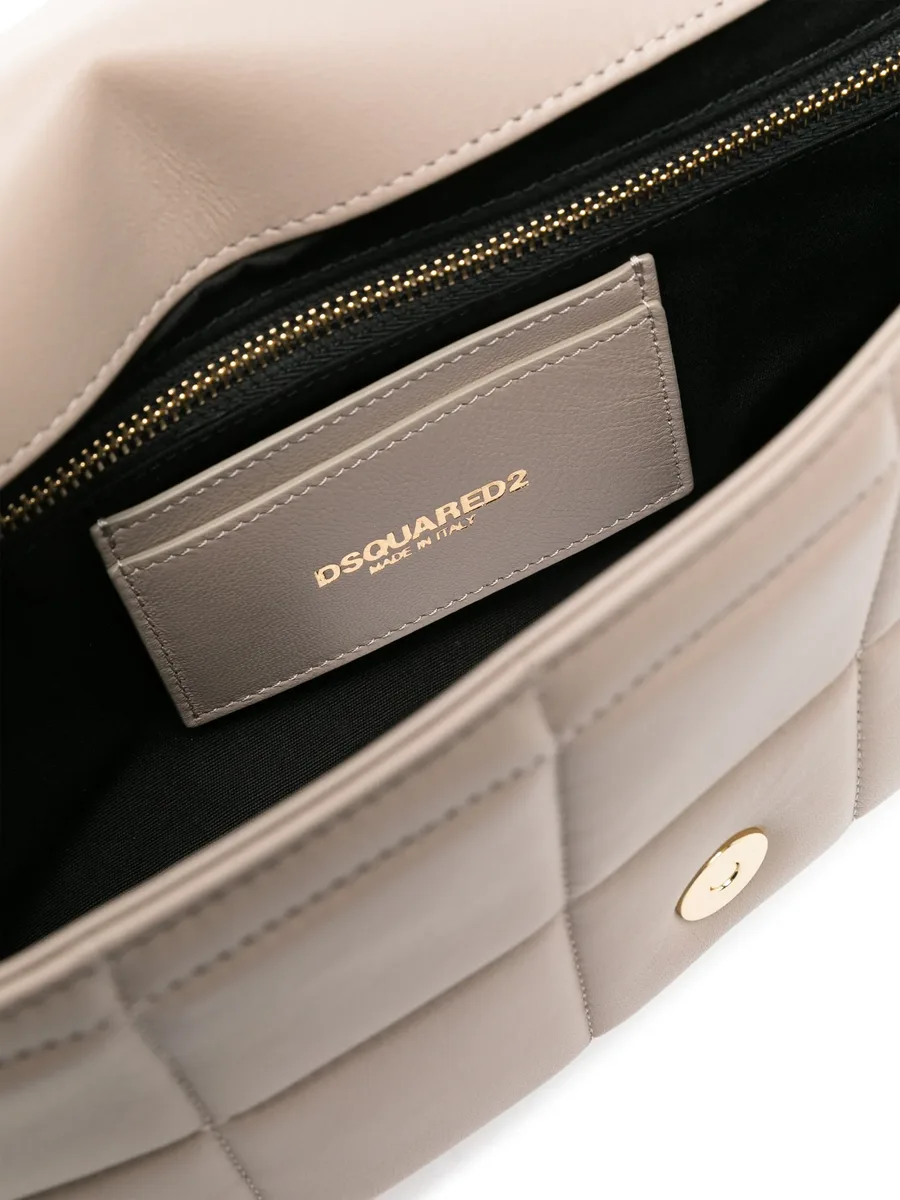 D2 Statement Soft shoulder bag 10