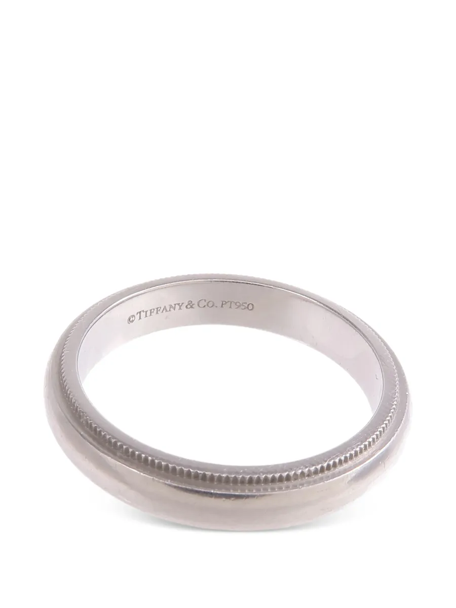 Milgrain ring 10