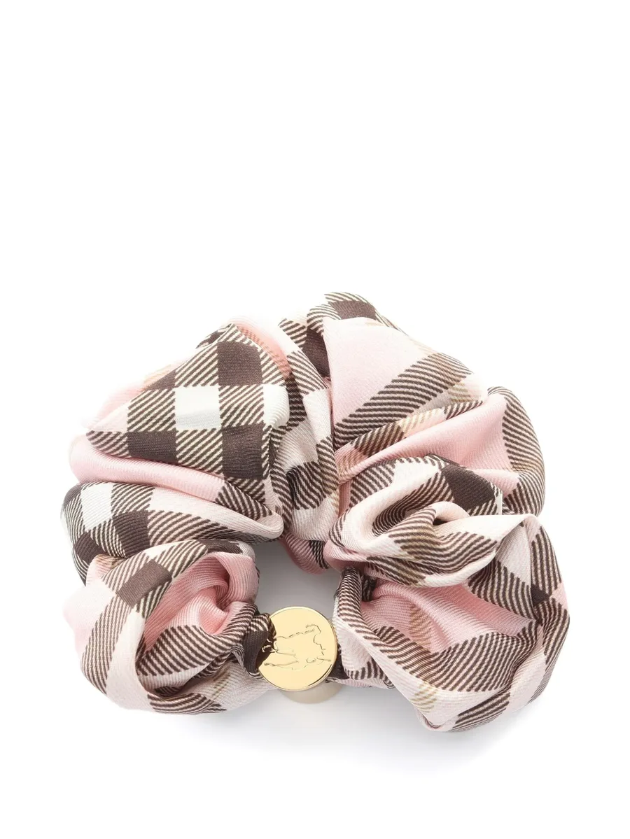 2020s check ruched scrunchie 4