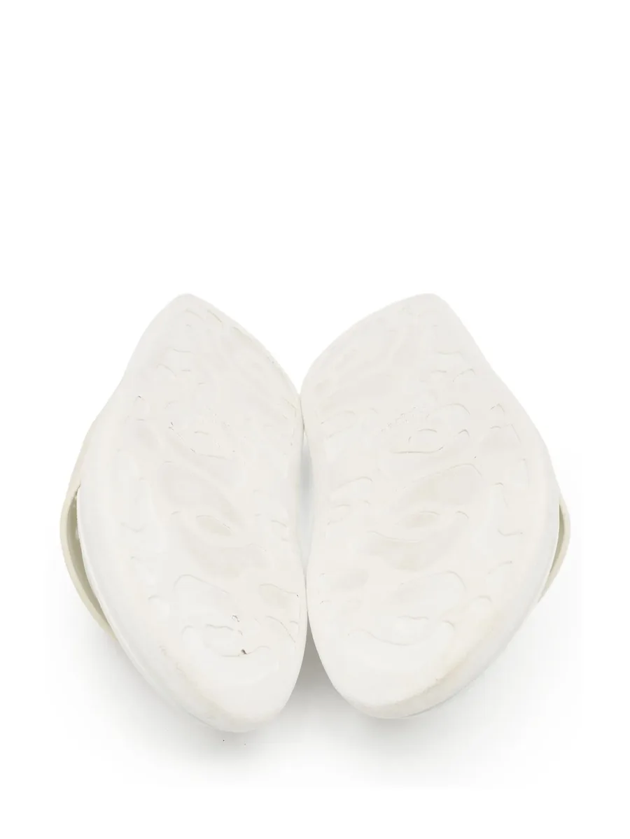 logo-embossed pool slides 9