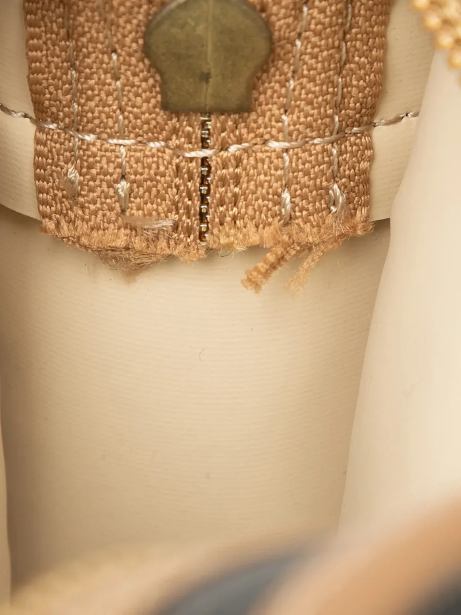 20th Century Honeycomb Coated Canvas pouch 12
