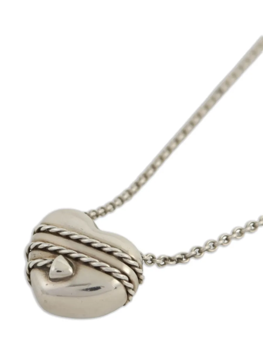 heart-motif necklace 4