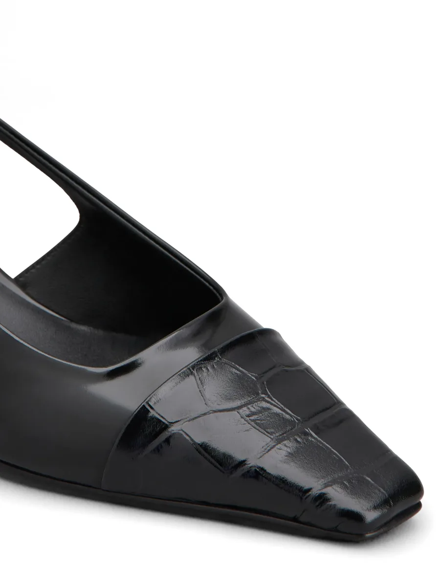 buckle-charm pumps 11