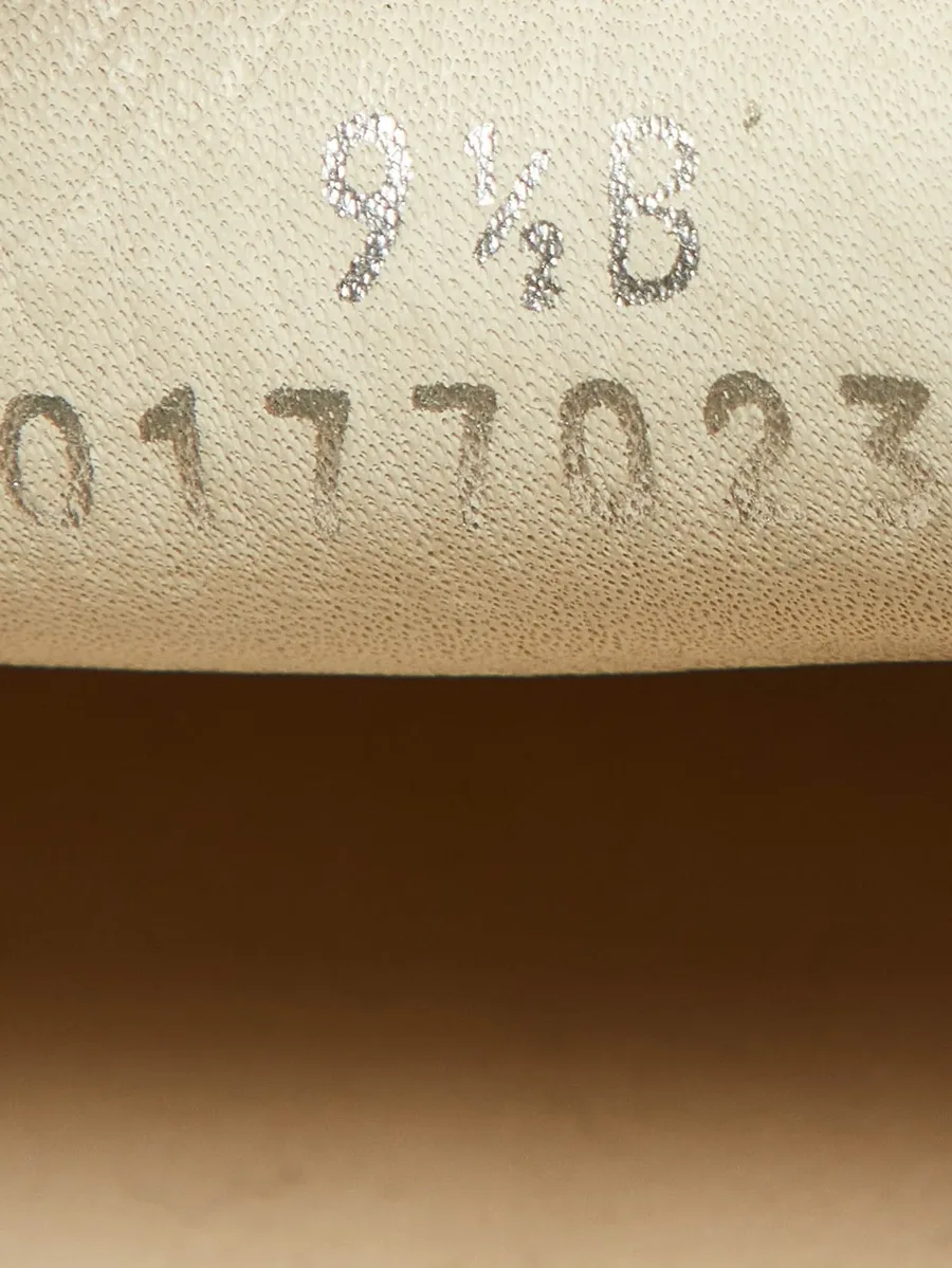 pre-owned leather loafers 12