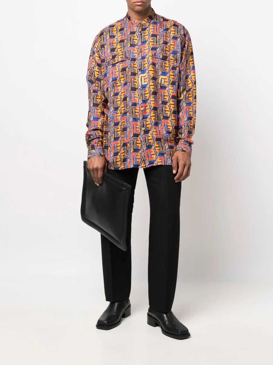 graphic-print shirt 4